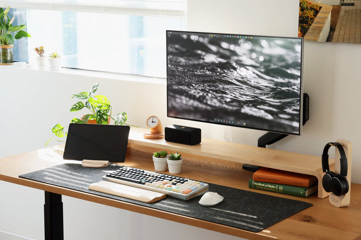 Doodle desk shelf [Hardmaple]